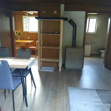 Ferien Flueehblueemli By Interhome