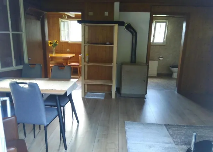 Ferien Flueehblueemli By Interhome